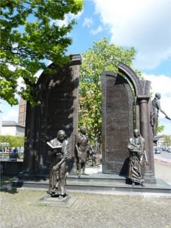 Памятник Геттингенская семерка